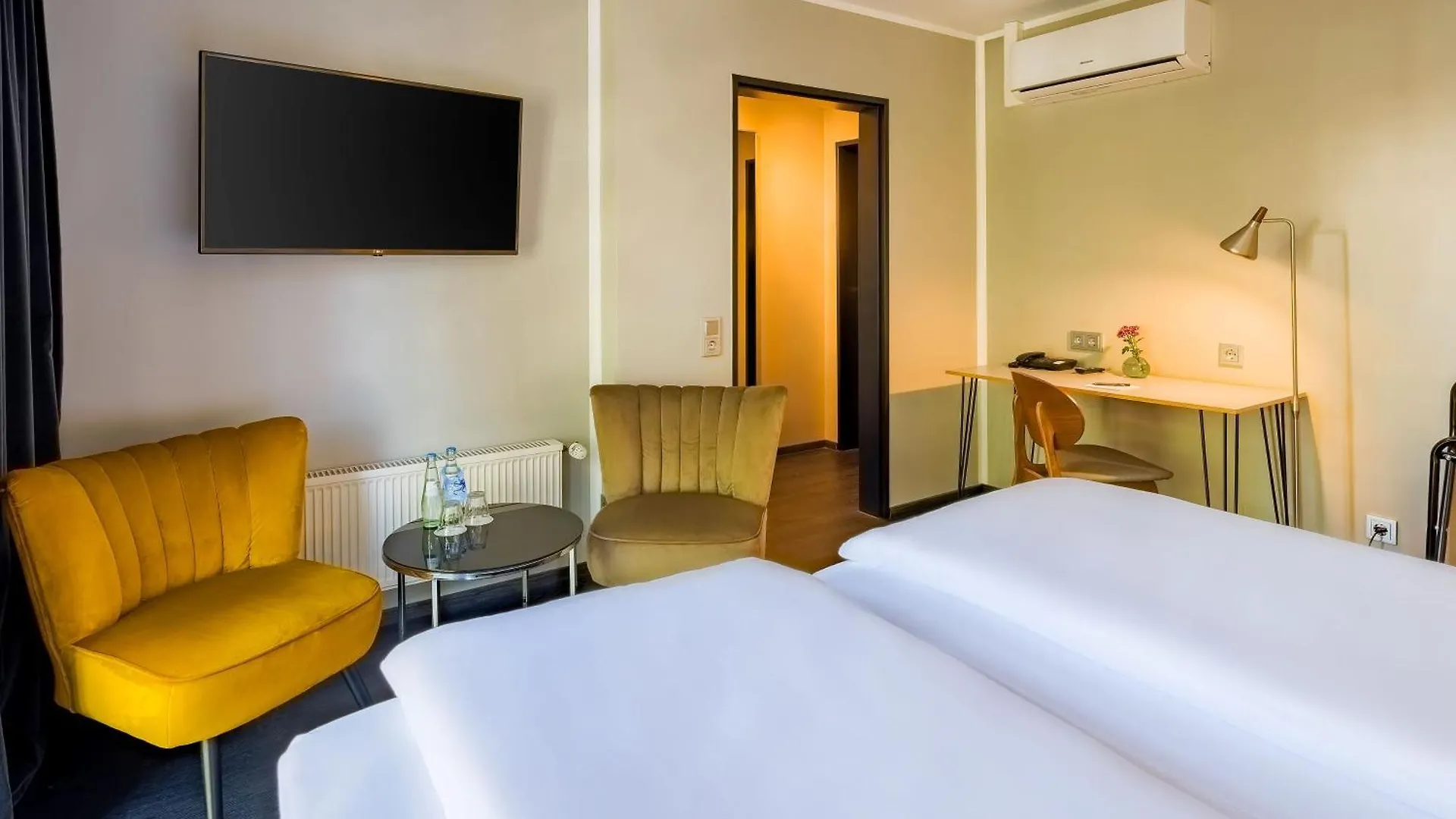 Rugs Hotel Koeln  Keulen